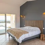 Vila Vista Di Pinarello *